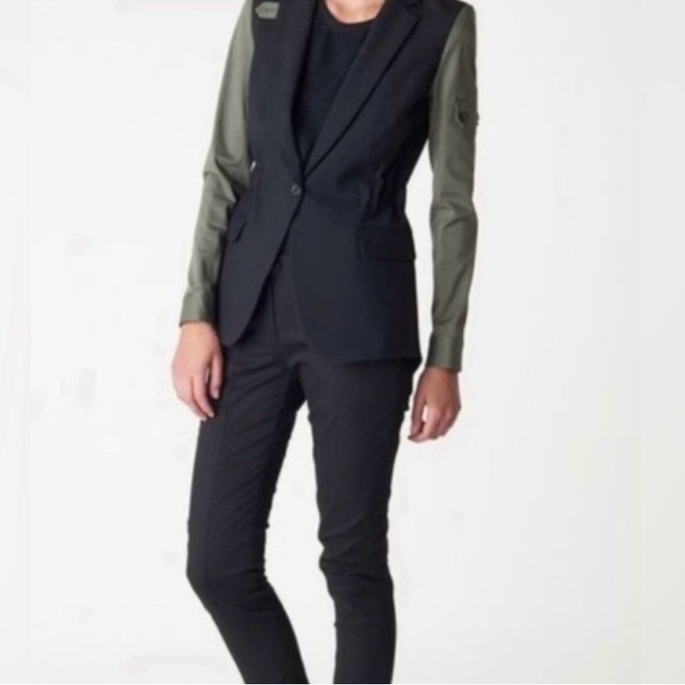 Veronica Beard Army Military jacket with hoodie dickie - Picture 4 of 7